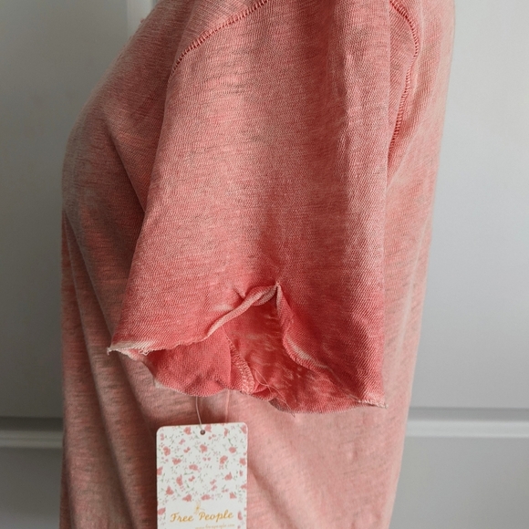 Free People Tee Deep V-Neck Lace Trim Distressed Short Sleeve Coral S NWT - Picture 9 of 13